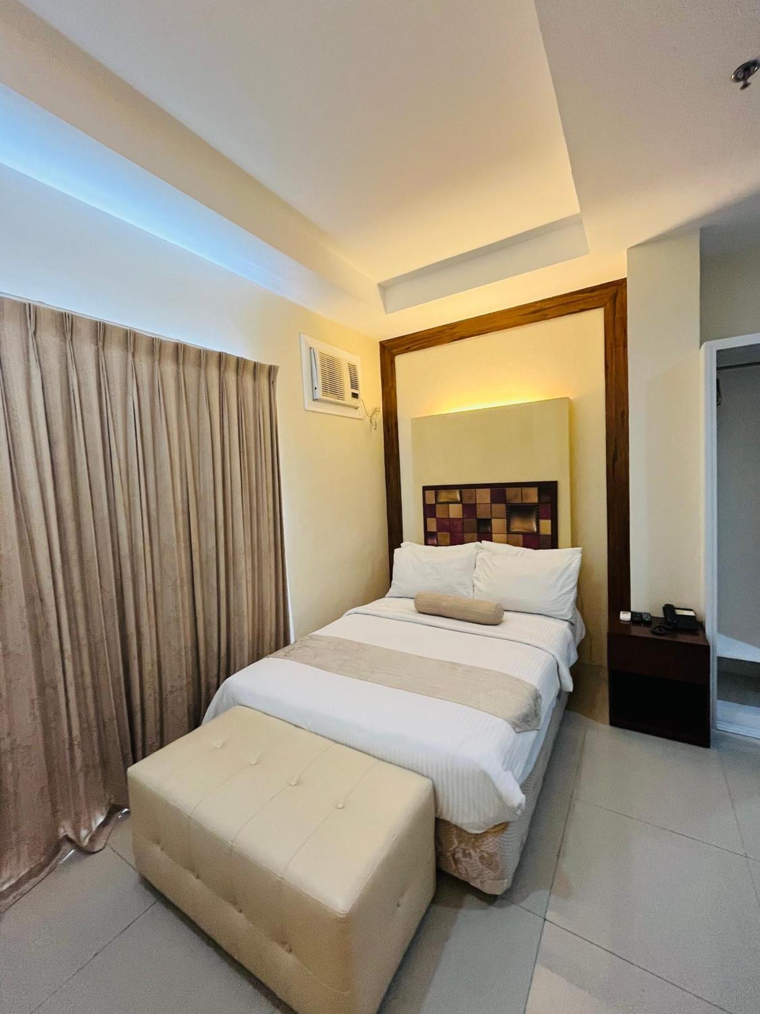 Hotel Dumaguete Dumaguete City Extérieur photo